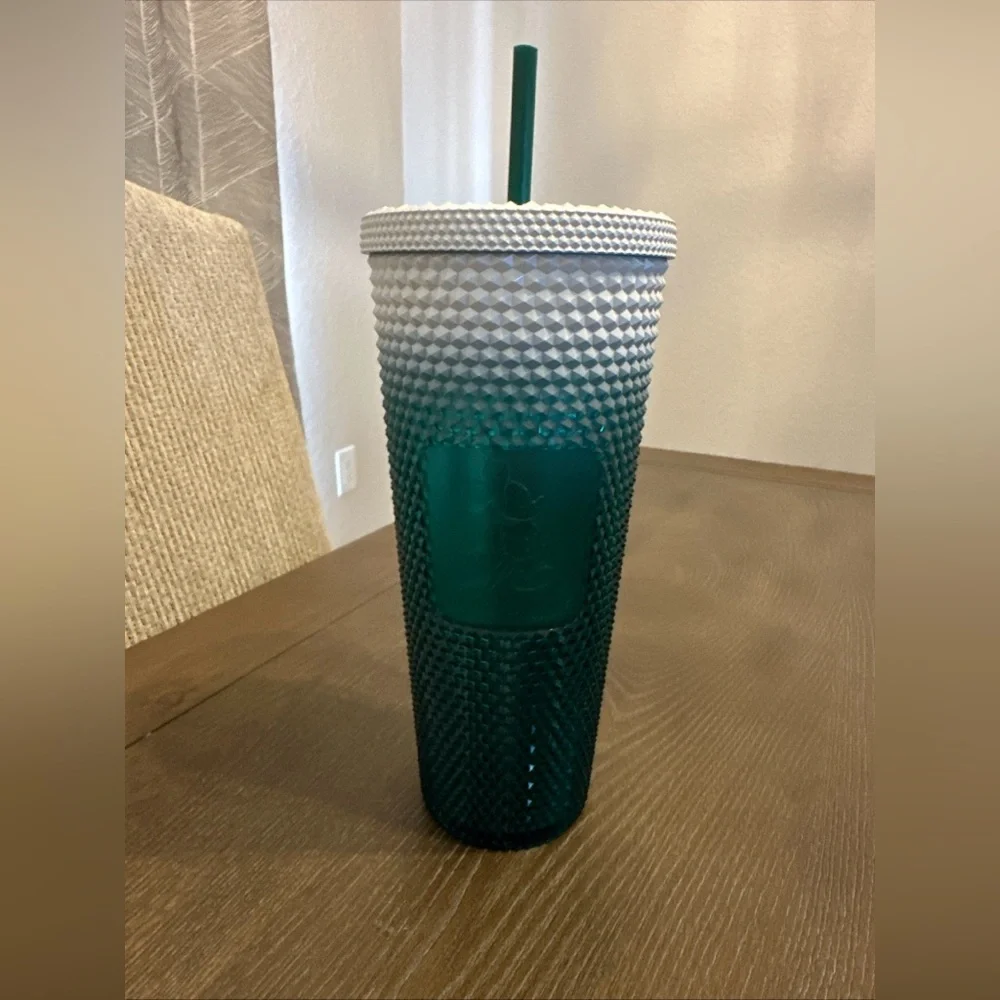 Starbucks Disneyland Resort Tumbler Mickey Mouse 24oz Green White 2021 w/ Straw‎